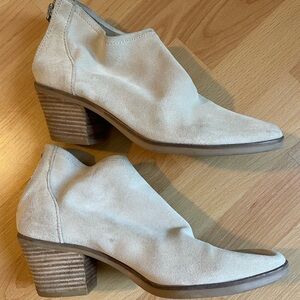 Dolce vita cream booties size 9
